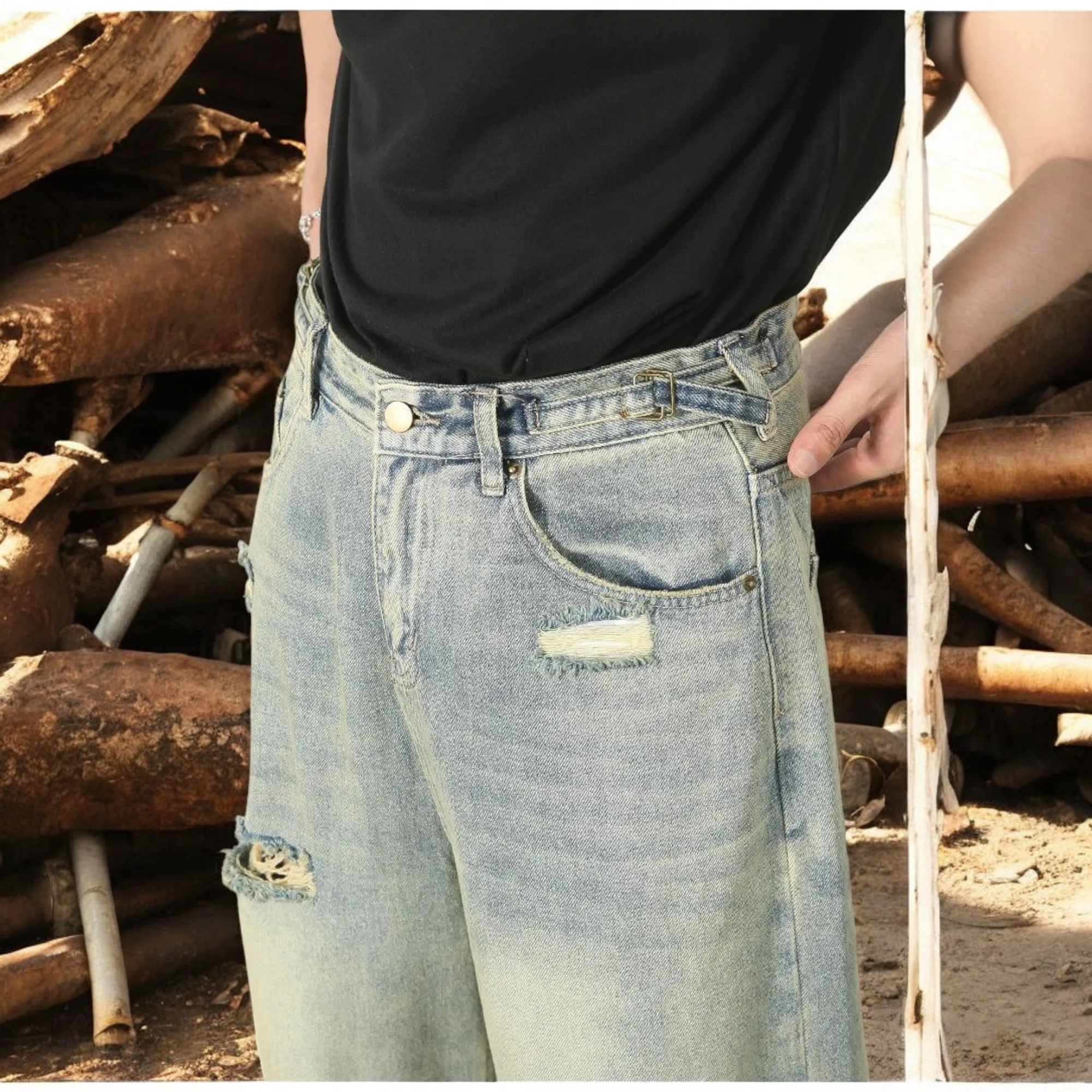 Baggy Distressed Denim Jeans