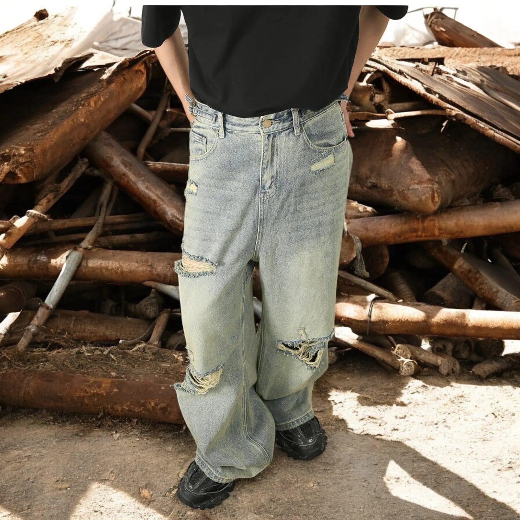 Baggy Distressed Denim Jeans