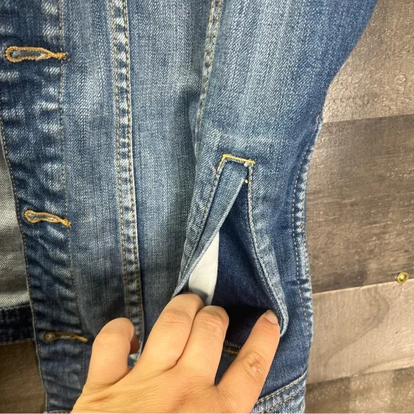 BlankNYC Acid Wash Distressed &amp; Raw Edge Denim Vest