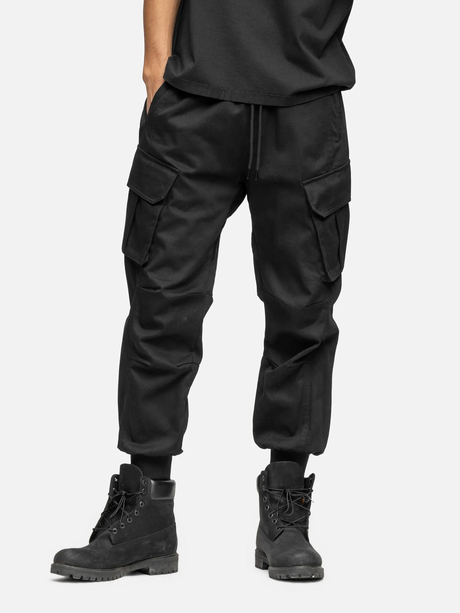 C15 CARGO BLACK
