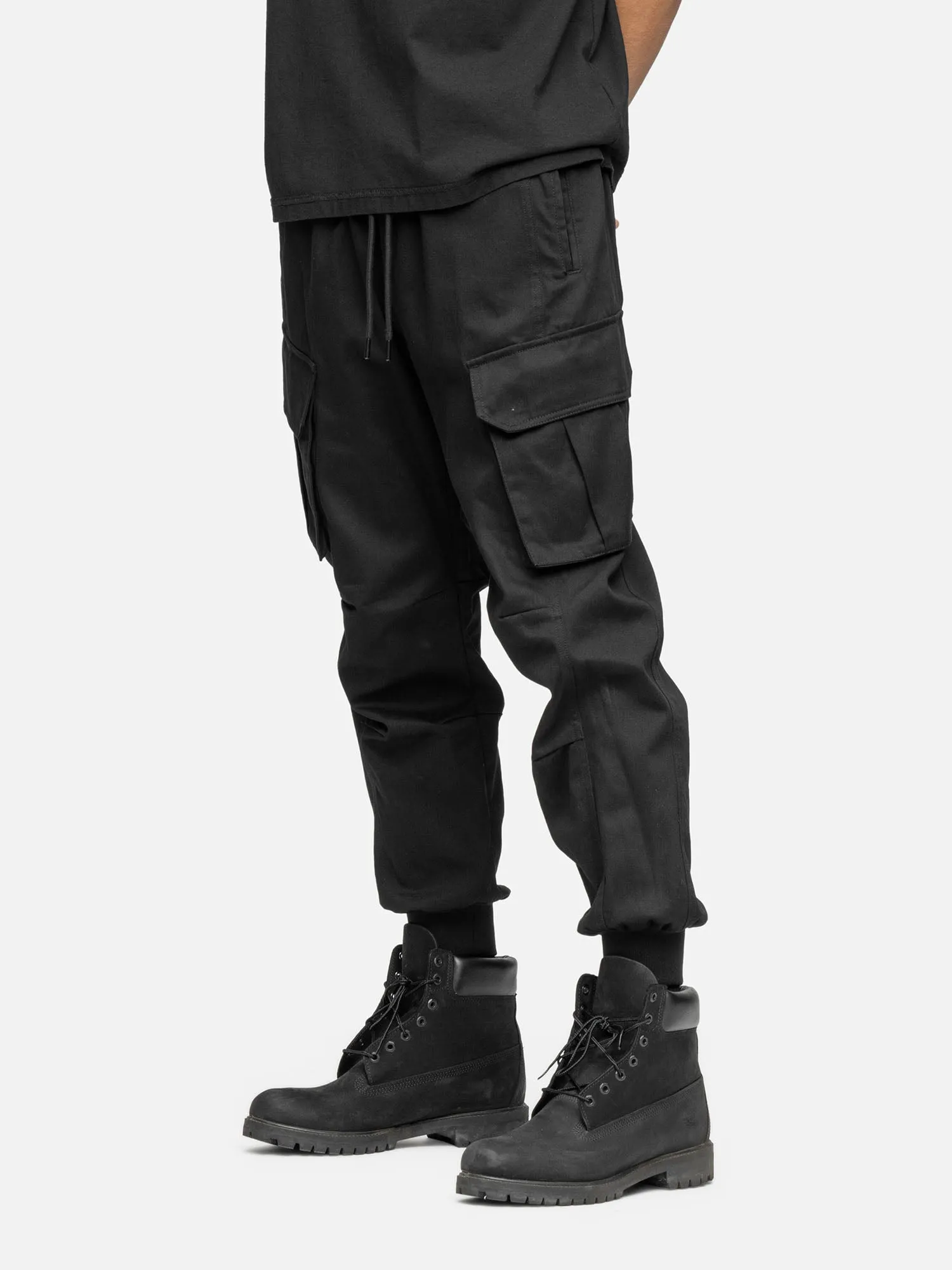 C15 CARGO BLACK