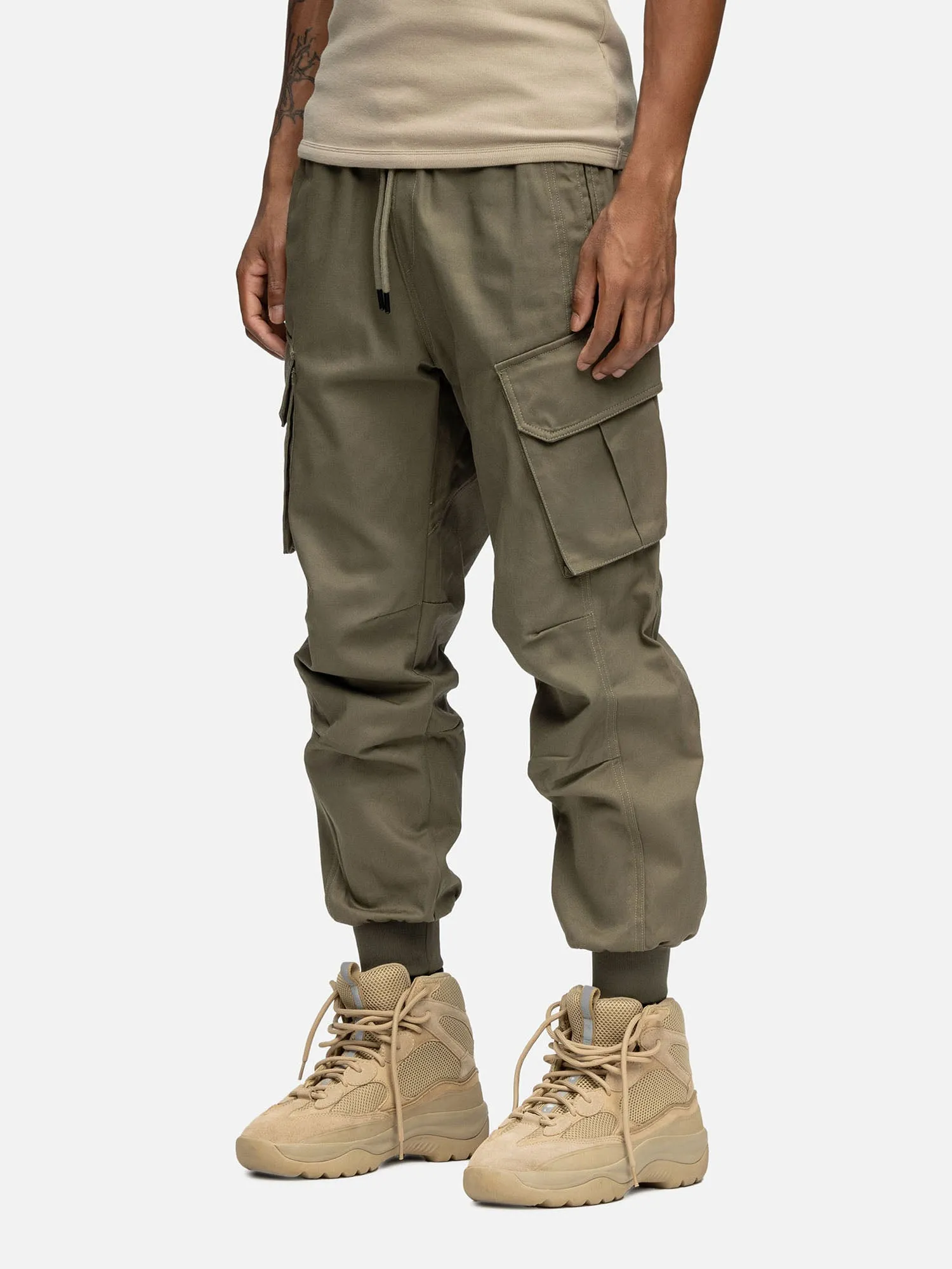 C15 CARGO GREEN