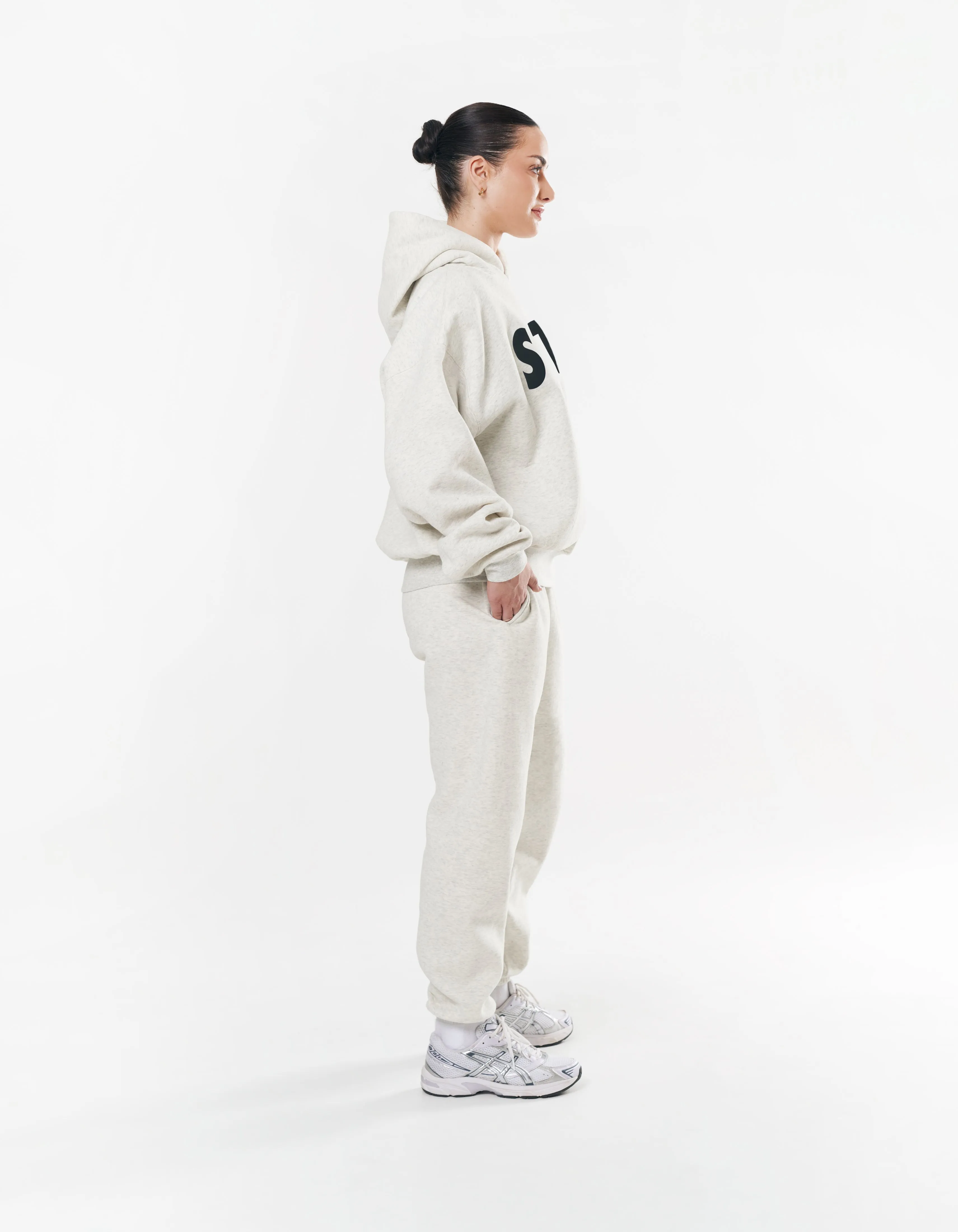 Classic Cuffed Jogger - Light Grey/Black