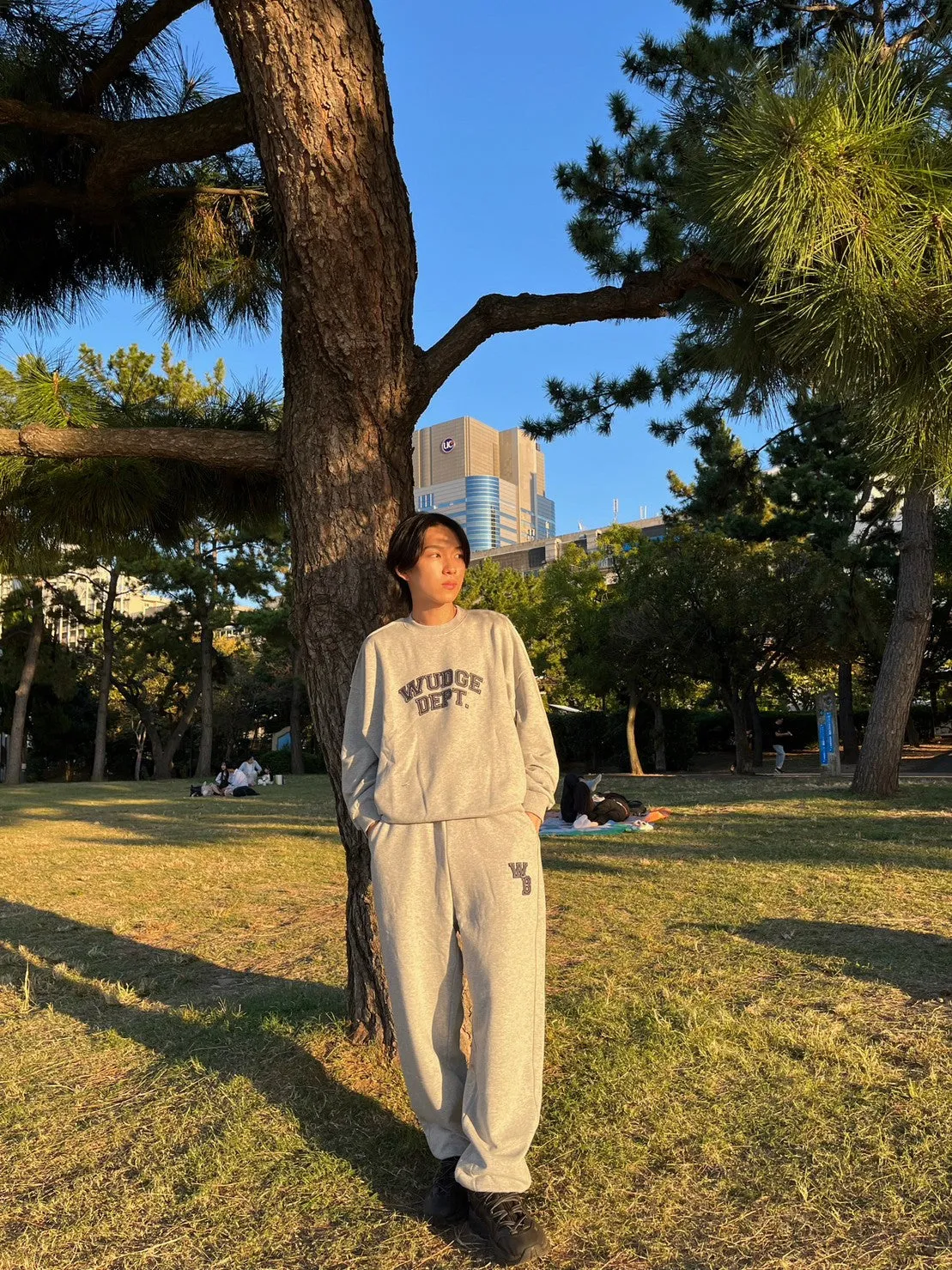 college logo sweat pants