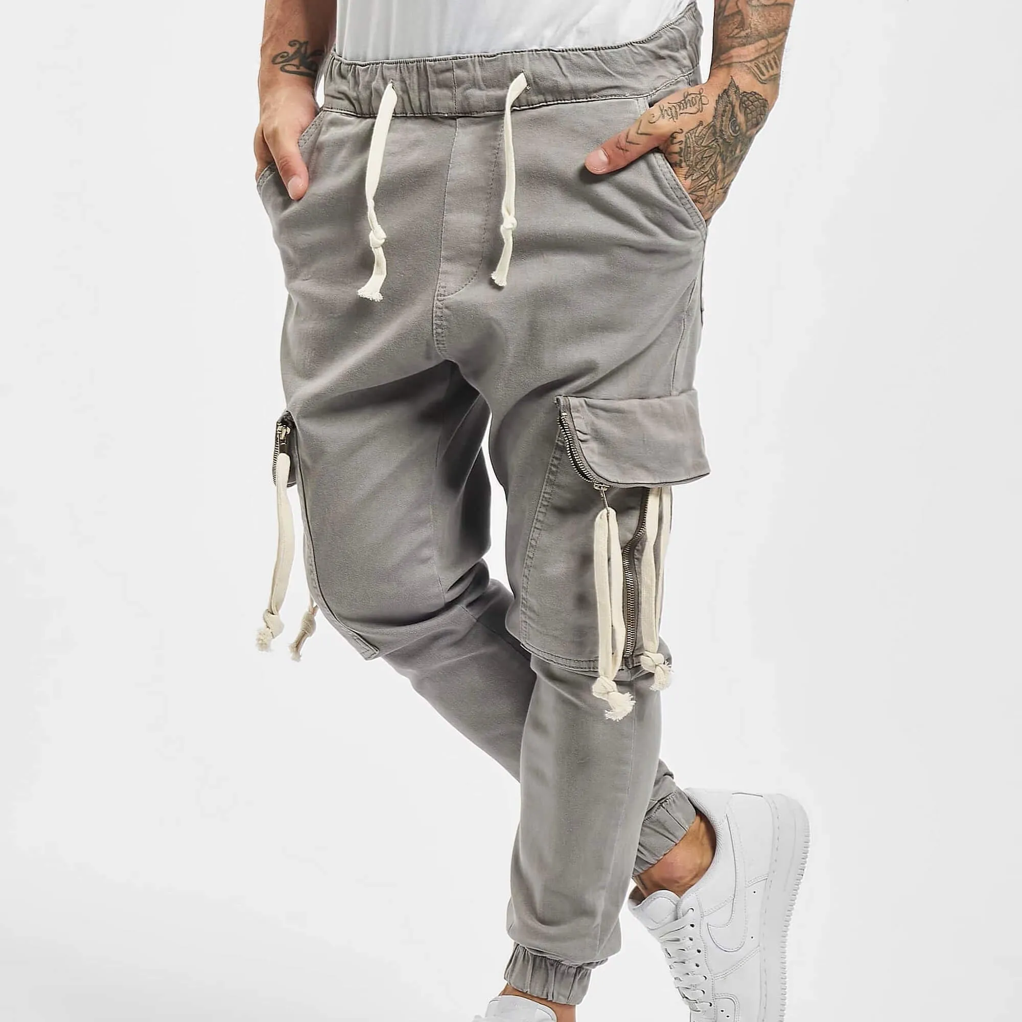 Džínsy jogger VSCT NOAH Denim Cargo Cuffed grey  šedé