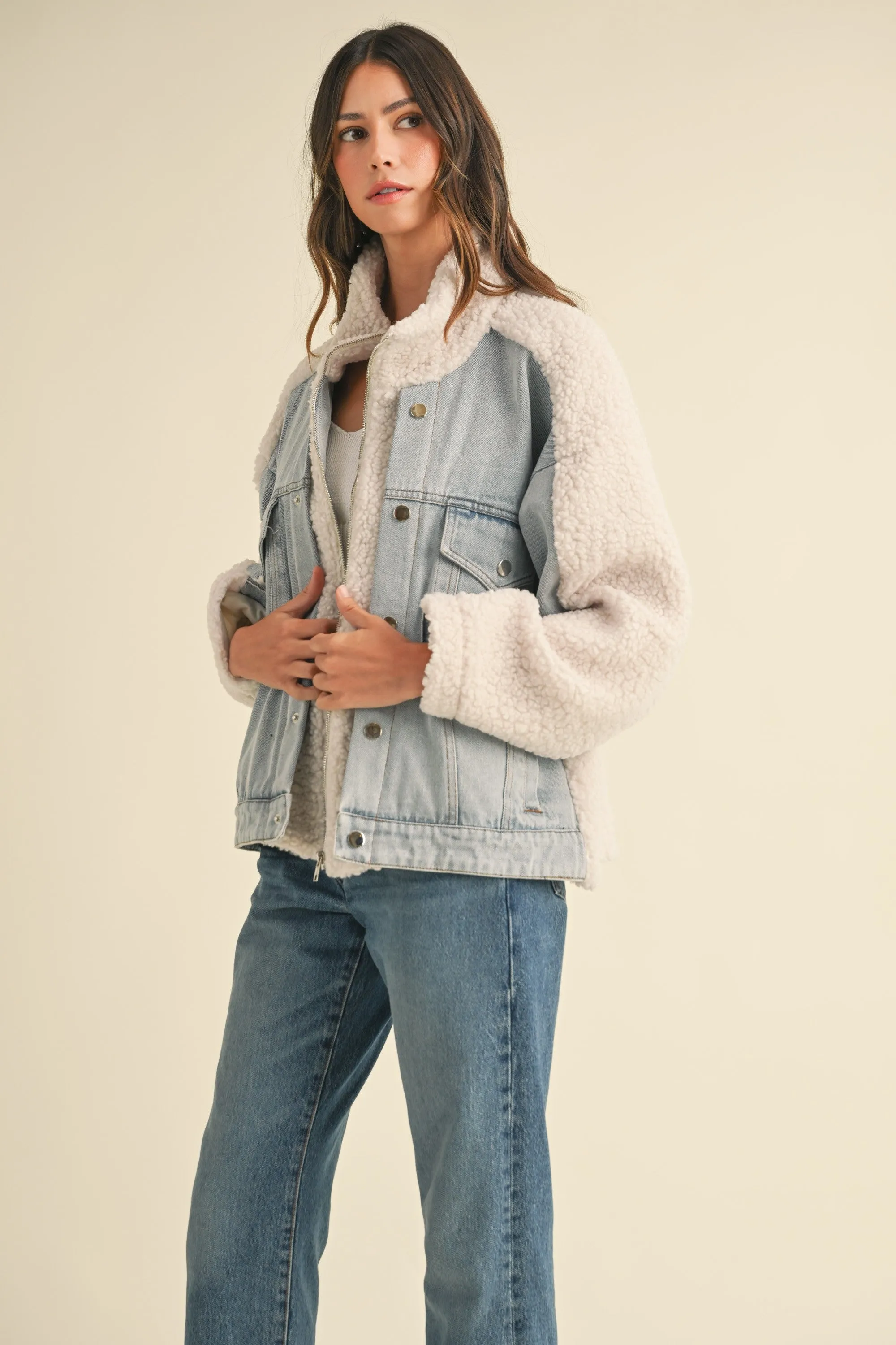 FLEECE AND DENIM OVERSIZED JACKET
