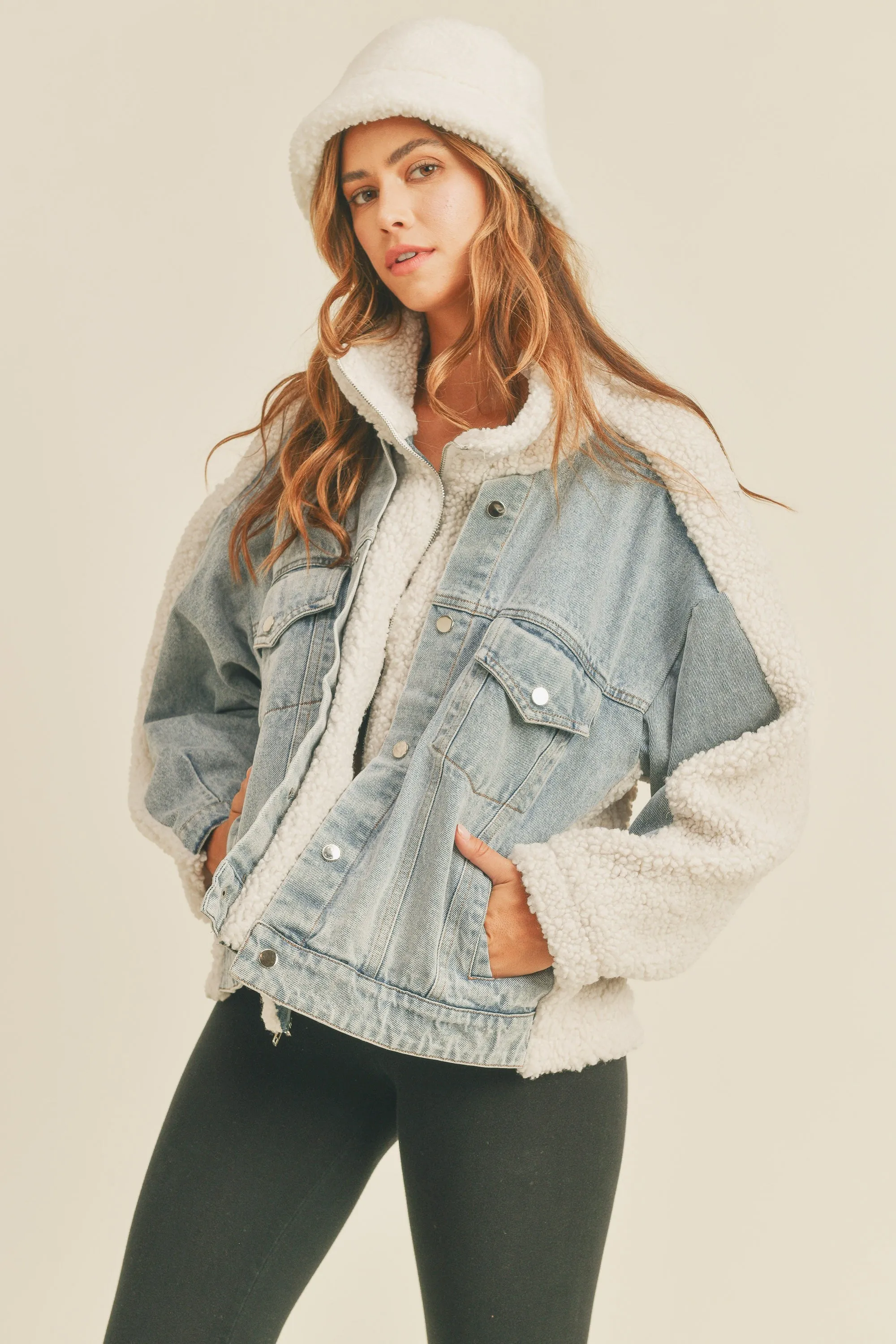 FLEECE AND DENIM OVERSIZED JACKET