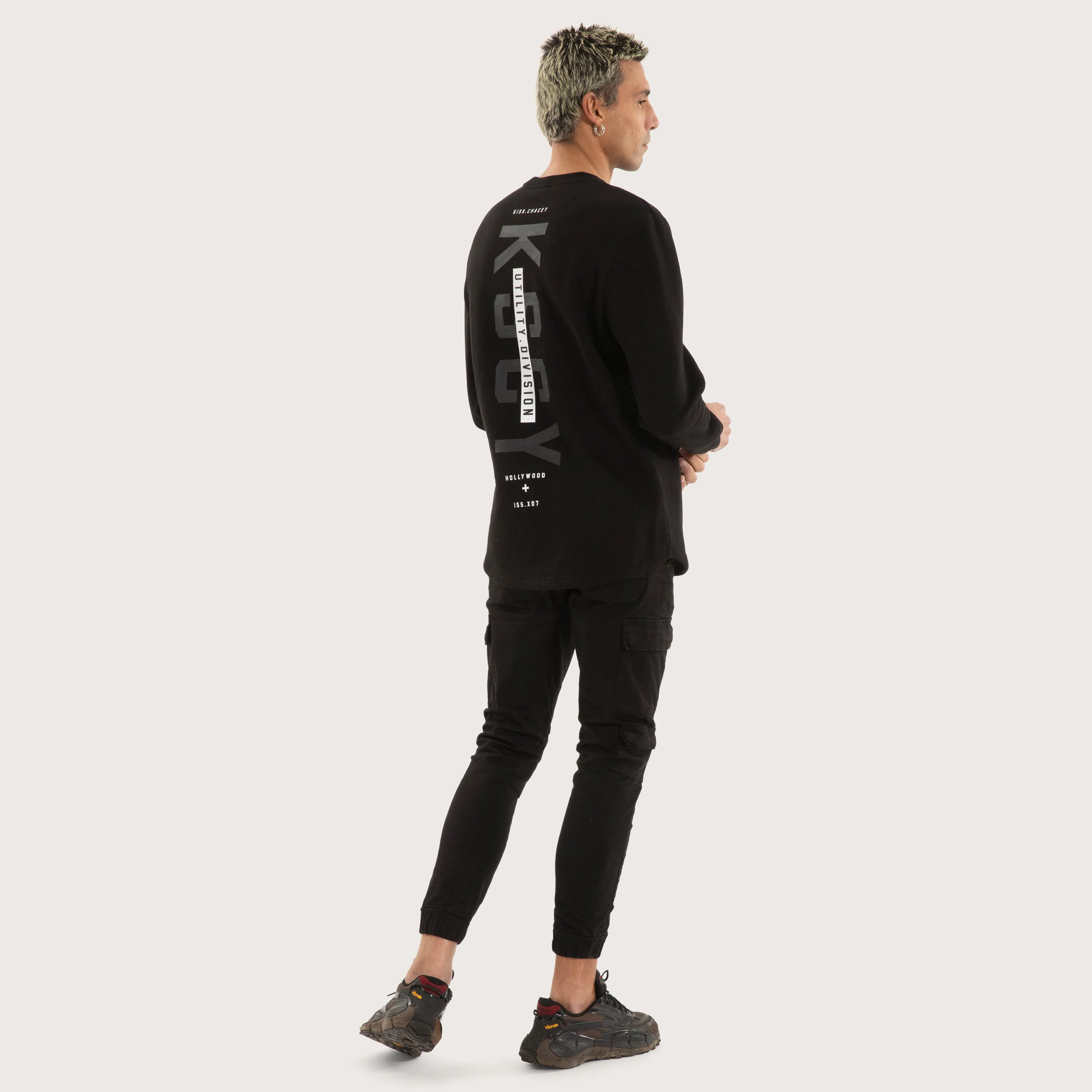 Flicker Dual Curved Sweater Jet Black