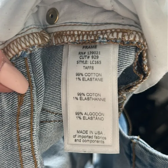 Frame Le Cutoff Distressed Denim Jeans Shorts in &quot;Taffs&quot; SIZE 24