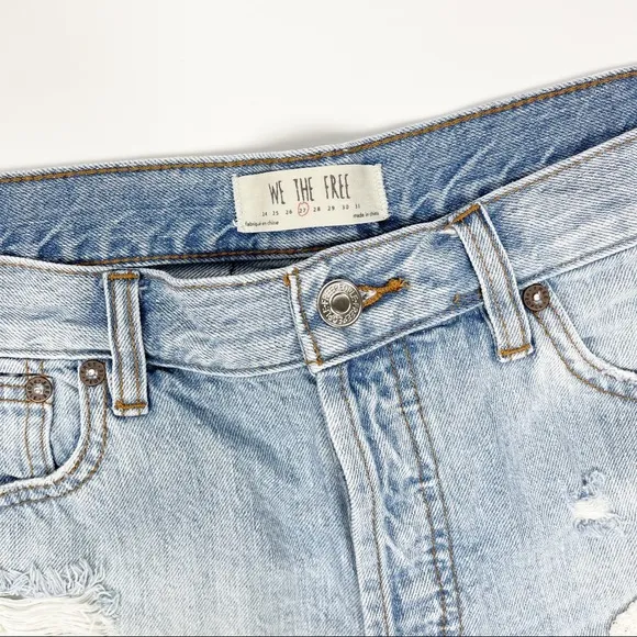 Free People Good Vibes Lace Hem Distressed Denim Shorts 27‎
