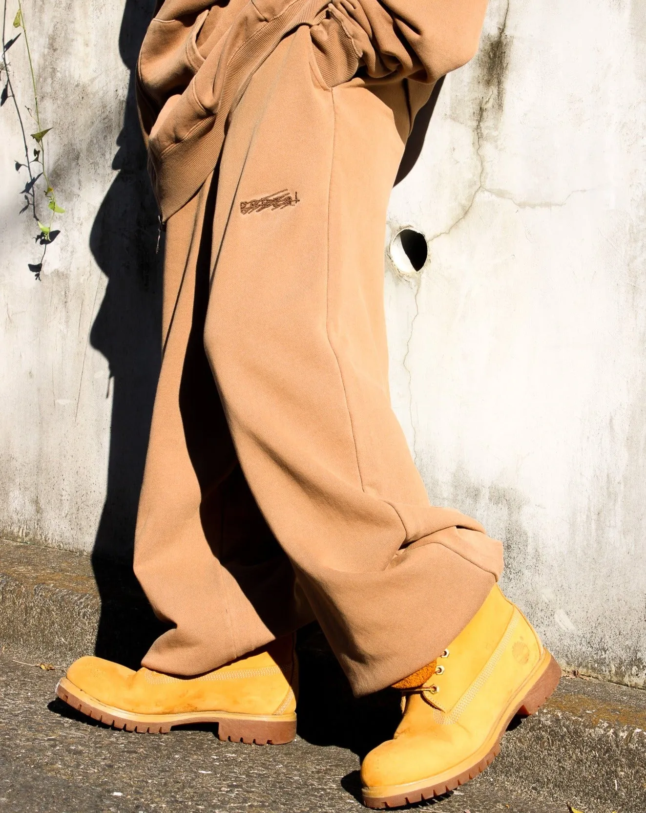 genzai Vanish Logo Sweat Pants