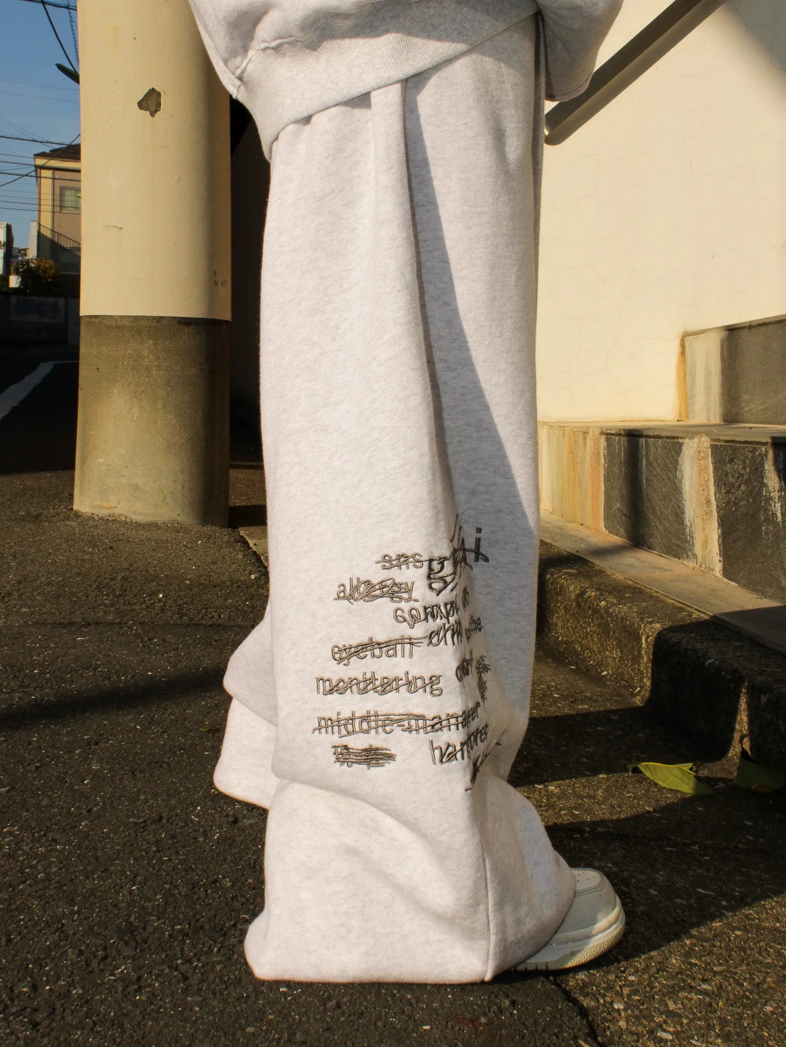 genzai Vanish Logo Sweat Pants