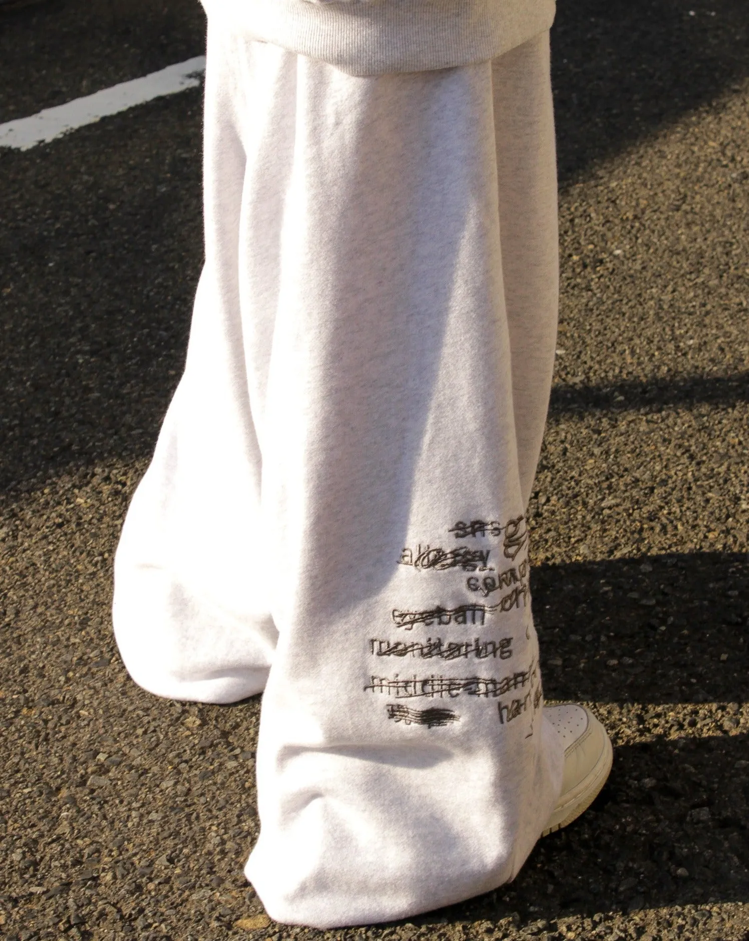 genzai Vanish Logo Sweat Pants