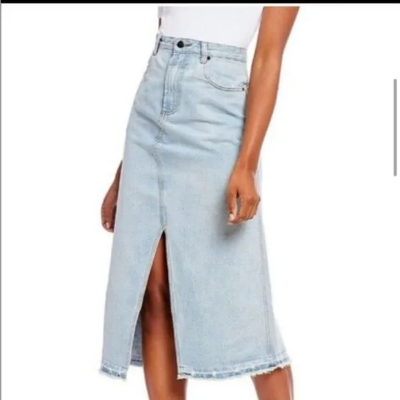 GIANNI BINI Lady Luck light-wash  denim midi skirt size 27