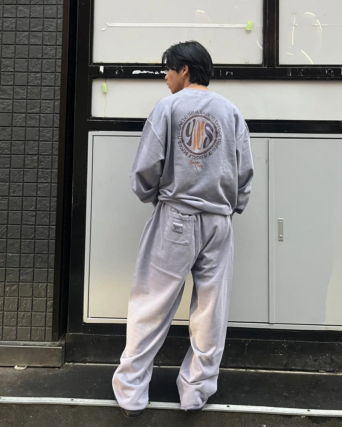 glove logo sweat pants