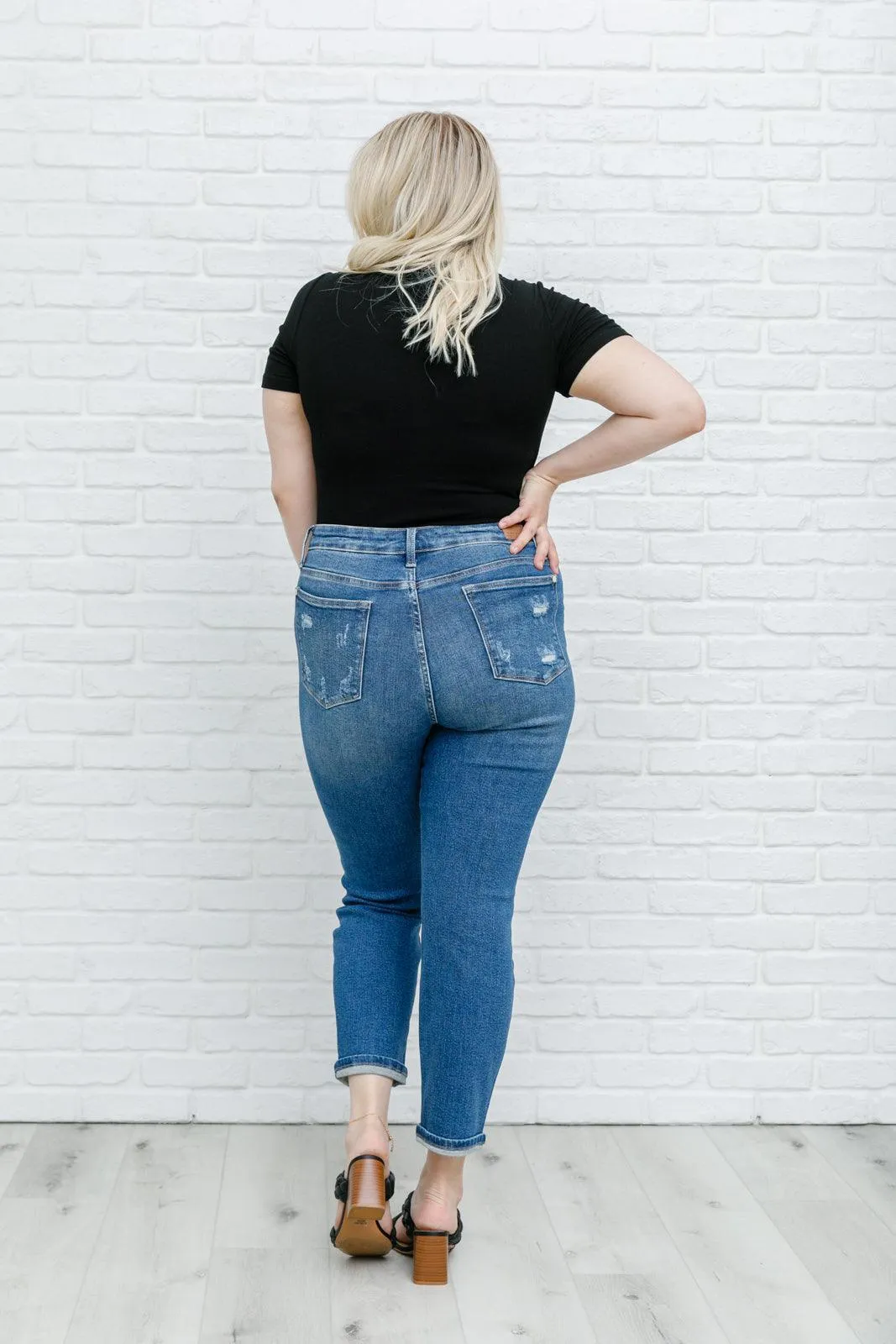 Hazel Blues® | Hi-Rise Rainbow Embroidery Cropped Straight Leg Jeans