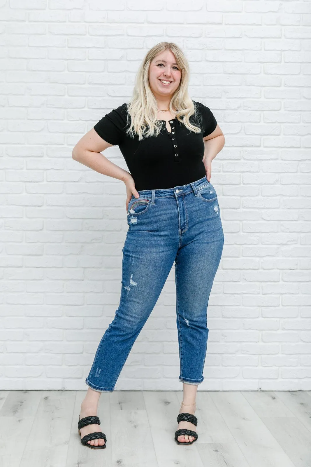 Hazel Blues® | Hi-Rise Rainbow Embroidery Cropped Straight Leg Jeans