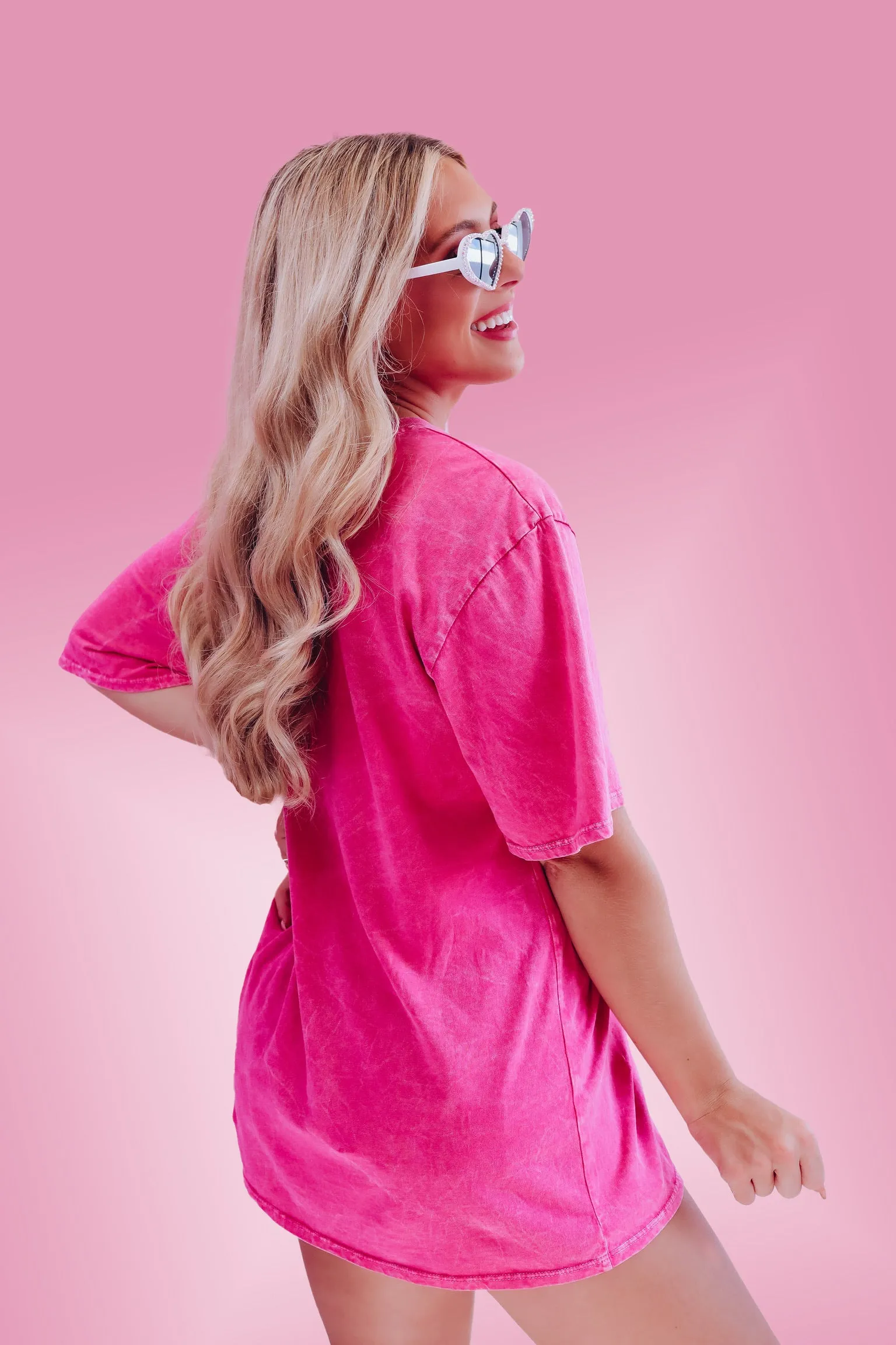 Honky Tonk Graphic Tee - Magenta