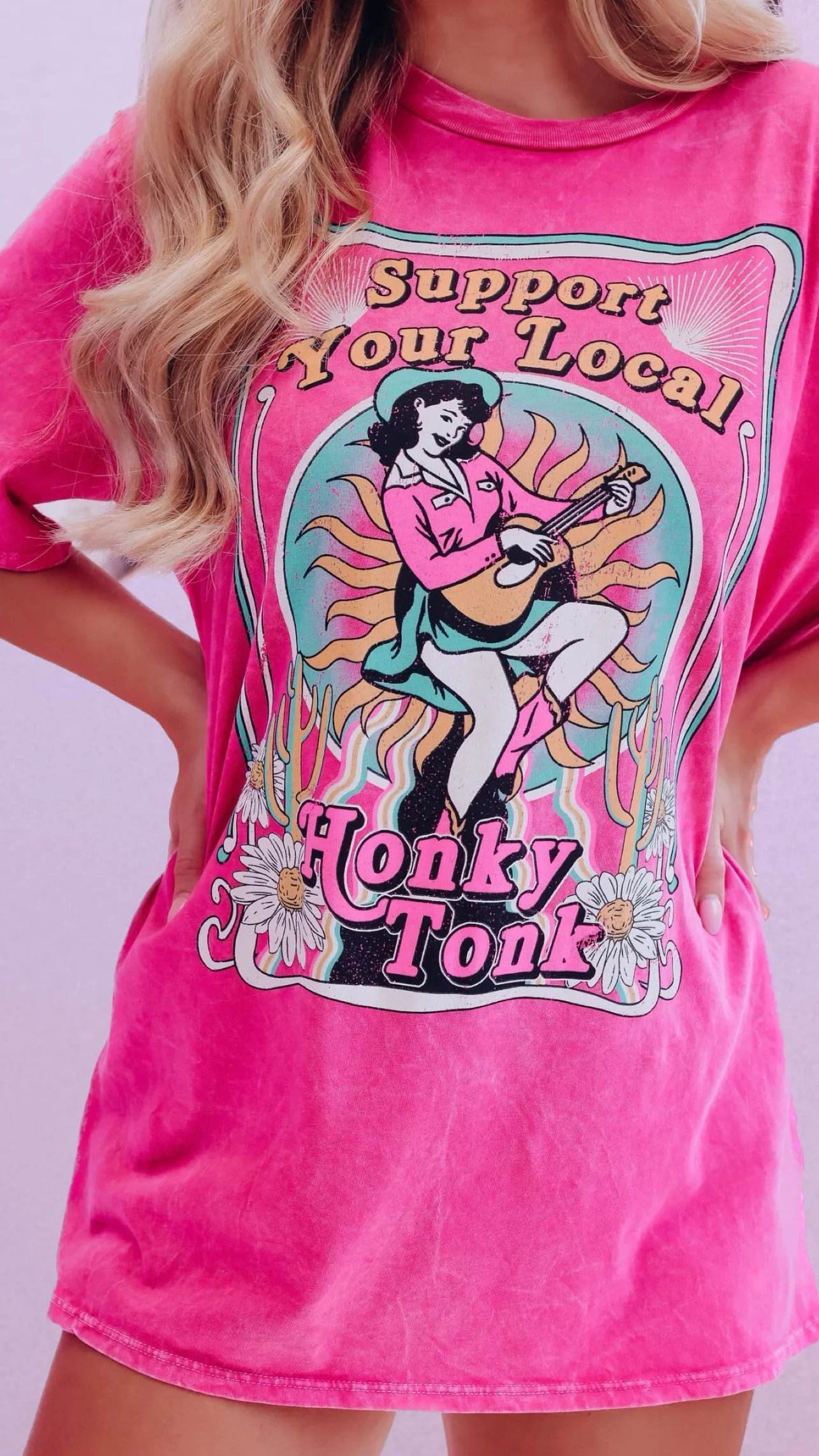 Honky Tonk Graphic Tee - Magenta