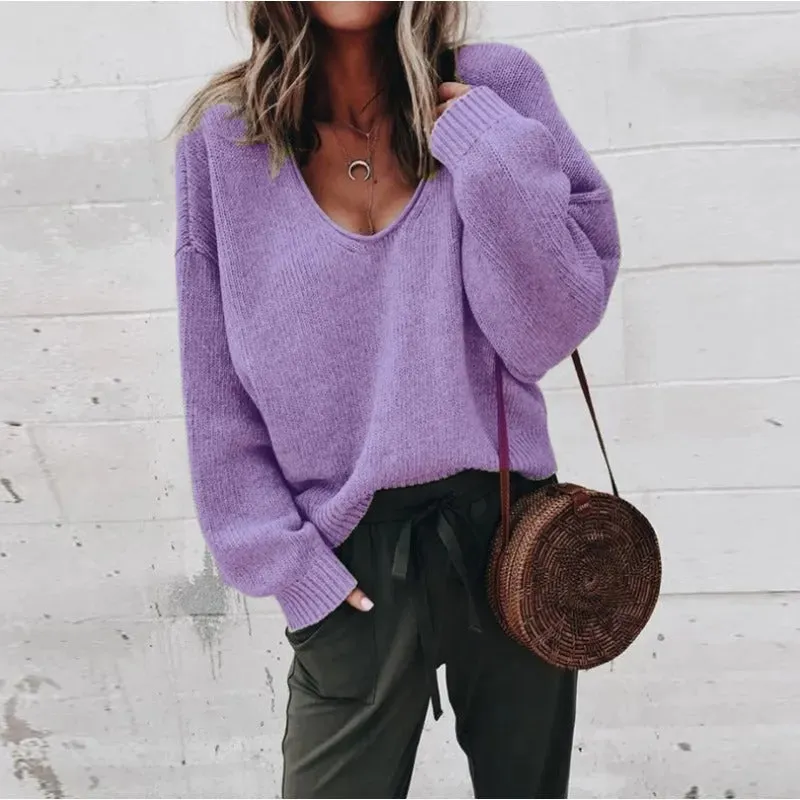 Jaqueline - pullover with oversized v-neckline