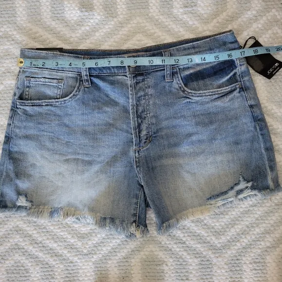 Joe's Jeans Relaxed Raw Hem Denim Shorts In MIA