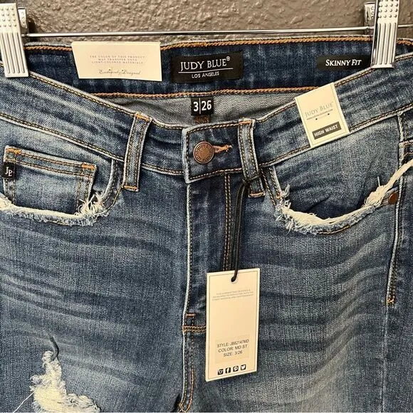 Judy Blue #82147 Distressed Skinny Jean 3/26