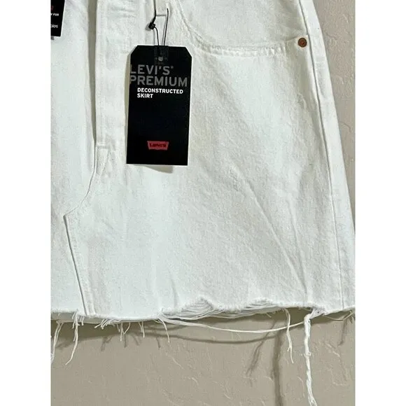LEVI'S Mini Skirt White Denim Mini Skirt Distressed Raw Hem Cotton Sz 30 NWT $99