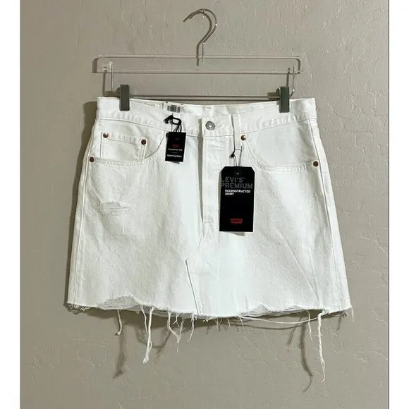 LEVI'S Mini Skirt White Denim Mini Skirt Distressed Raw Hem Cotton Sz 30 NWT $99