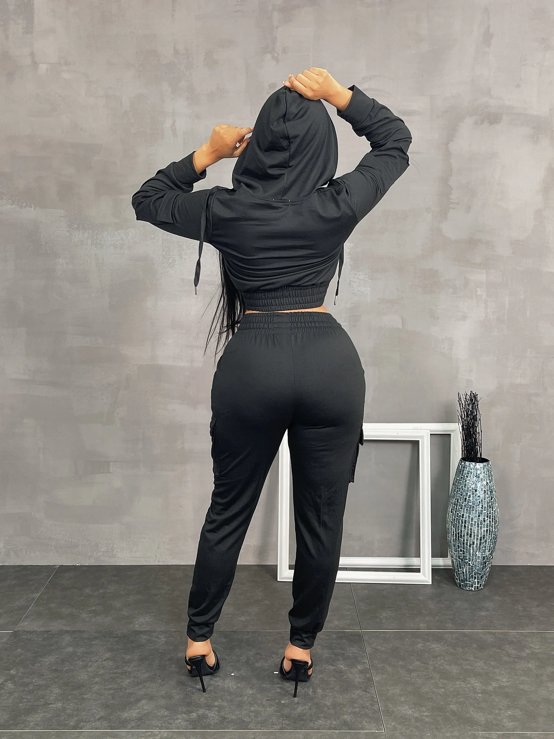 LF18420P- F.TERRY CROP JACKET & CARGO JOGGER SET