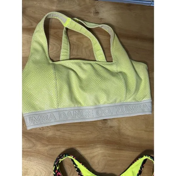 Lot Of (6) Zumba Wear Sports Bras Tops Marvelous Medium   Colorful Exercise