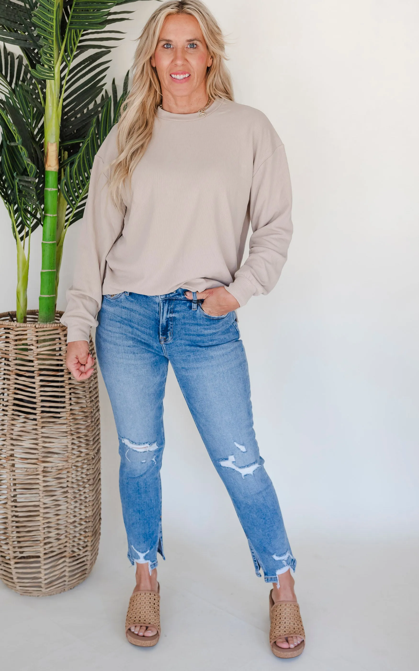 MICA | High Rise Ankle Straight w/ Side Slit Denim Jeans**