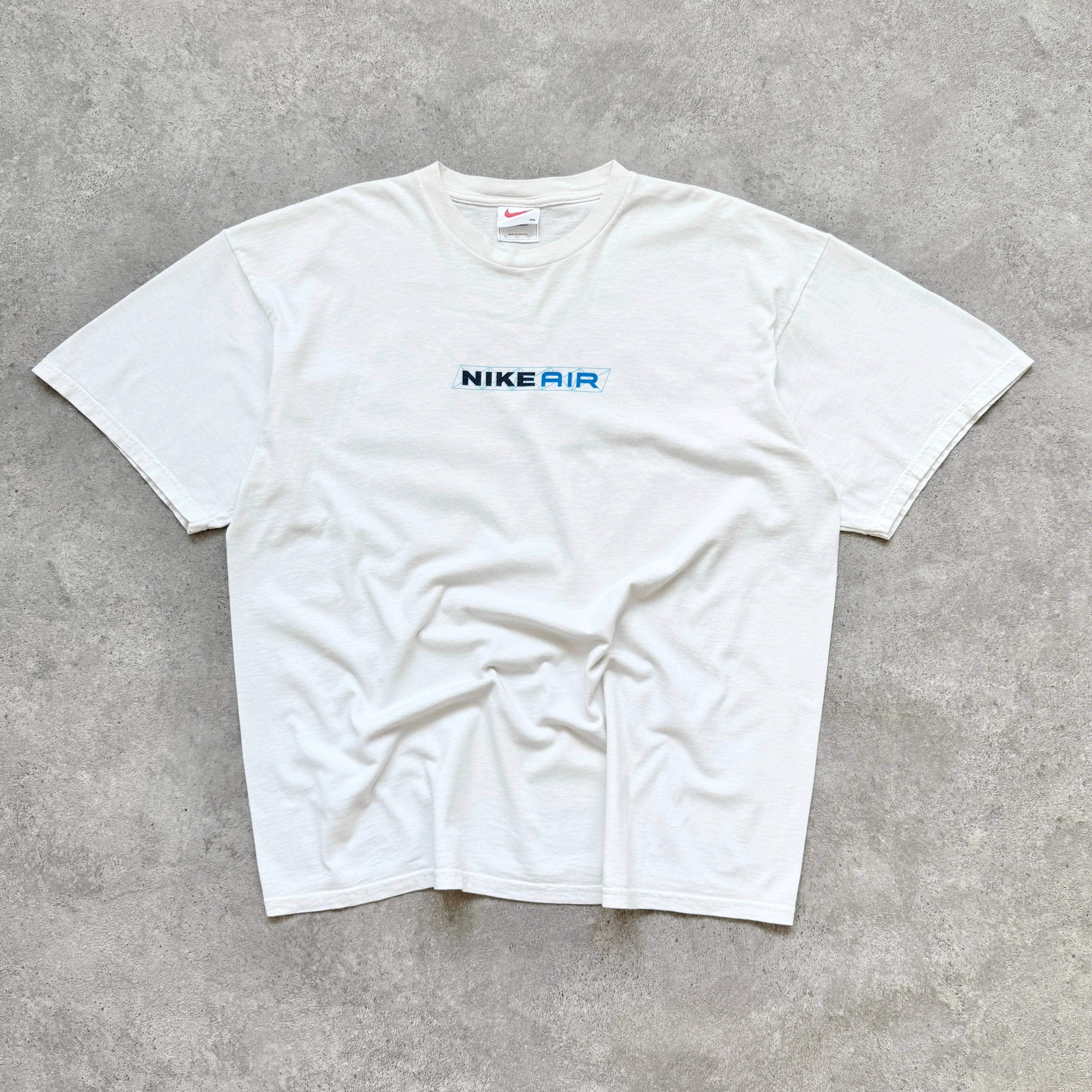Nike Air RARE 1990s heavyweight graphic t-shirt (XL)