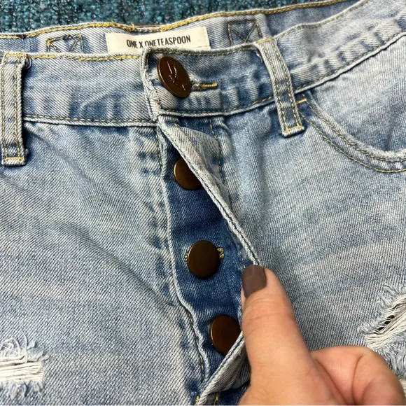 One Teaspoon Le Wolves Distressed Denim Shorts
