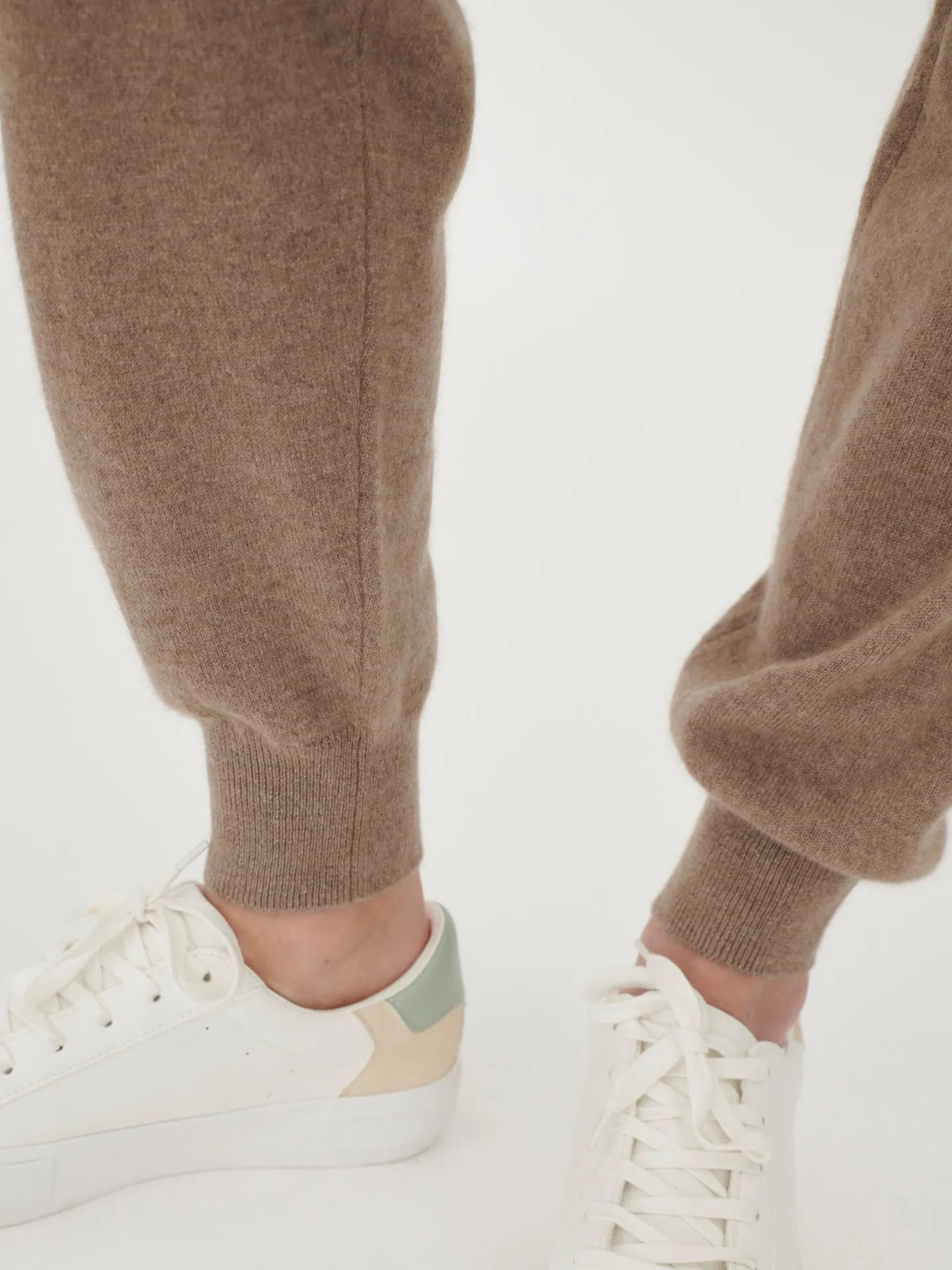 Organic Cashmere Colour Cuffed Jogger