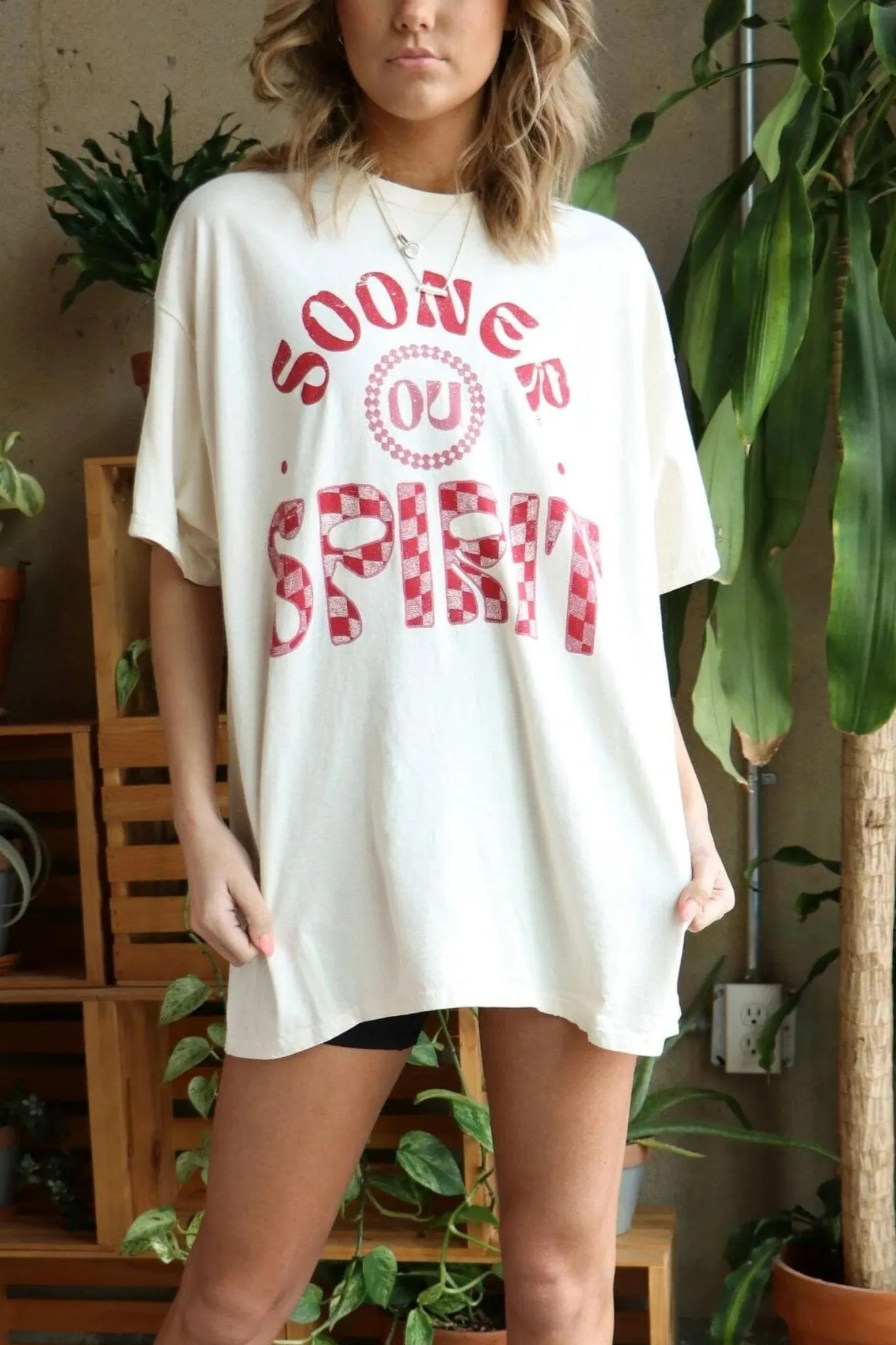 OU Sooners Spirit Thrifted Tee in Off White