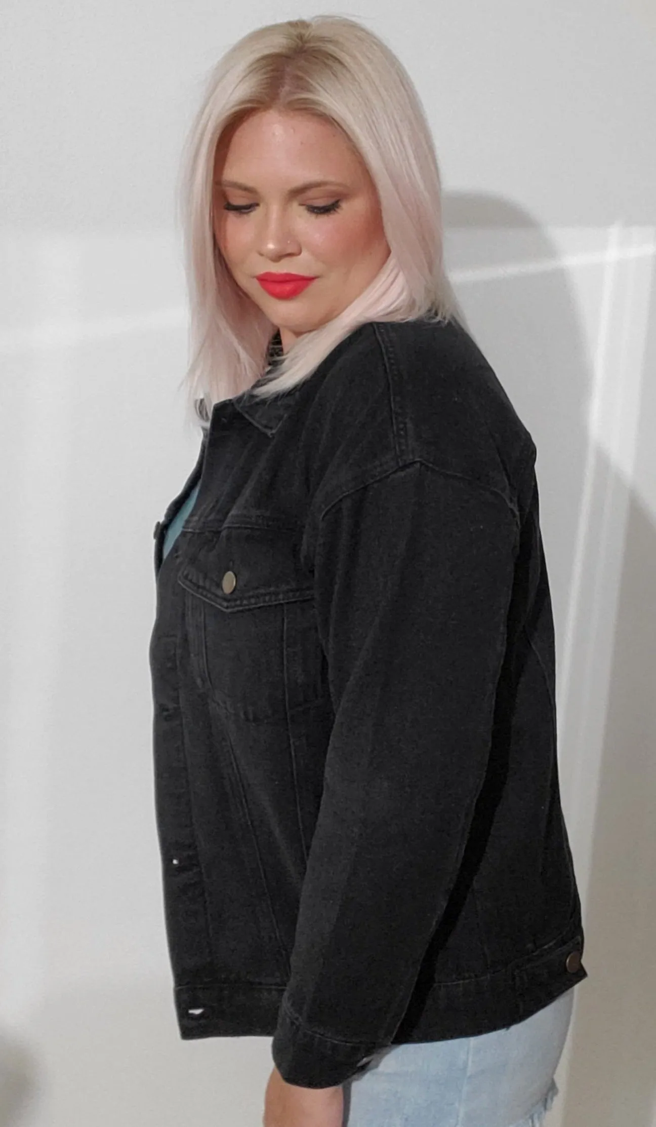 OVERSIZE DENIM JACKET