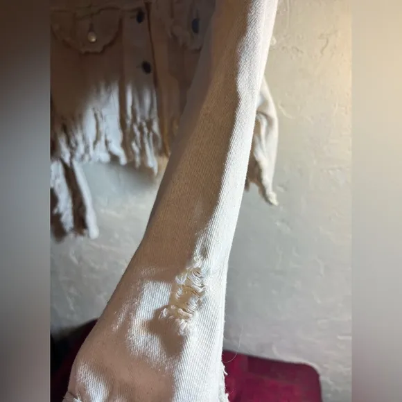 POL NWT fringe denim jacket, cream colored, distressed, small but oversized