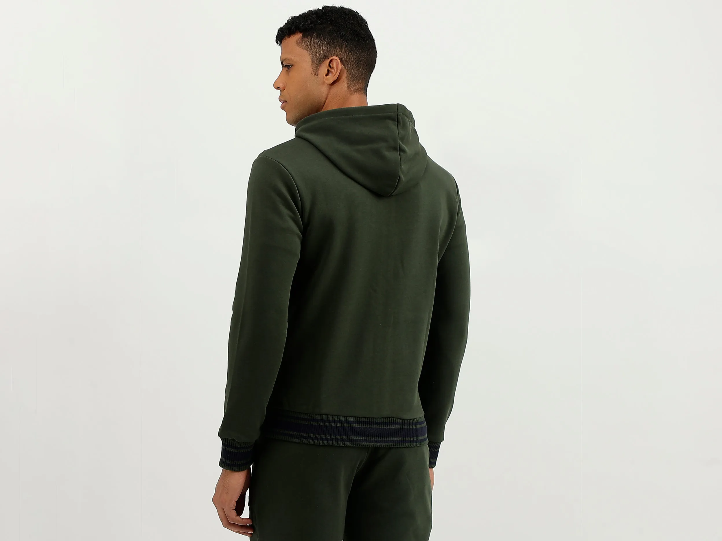 Regular Fit Hooded Solid Sweatshirt