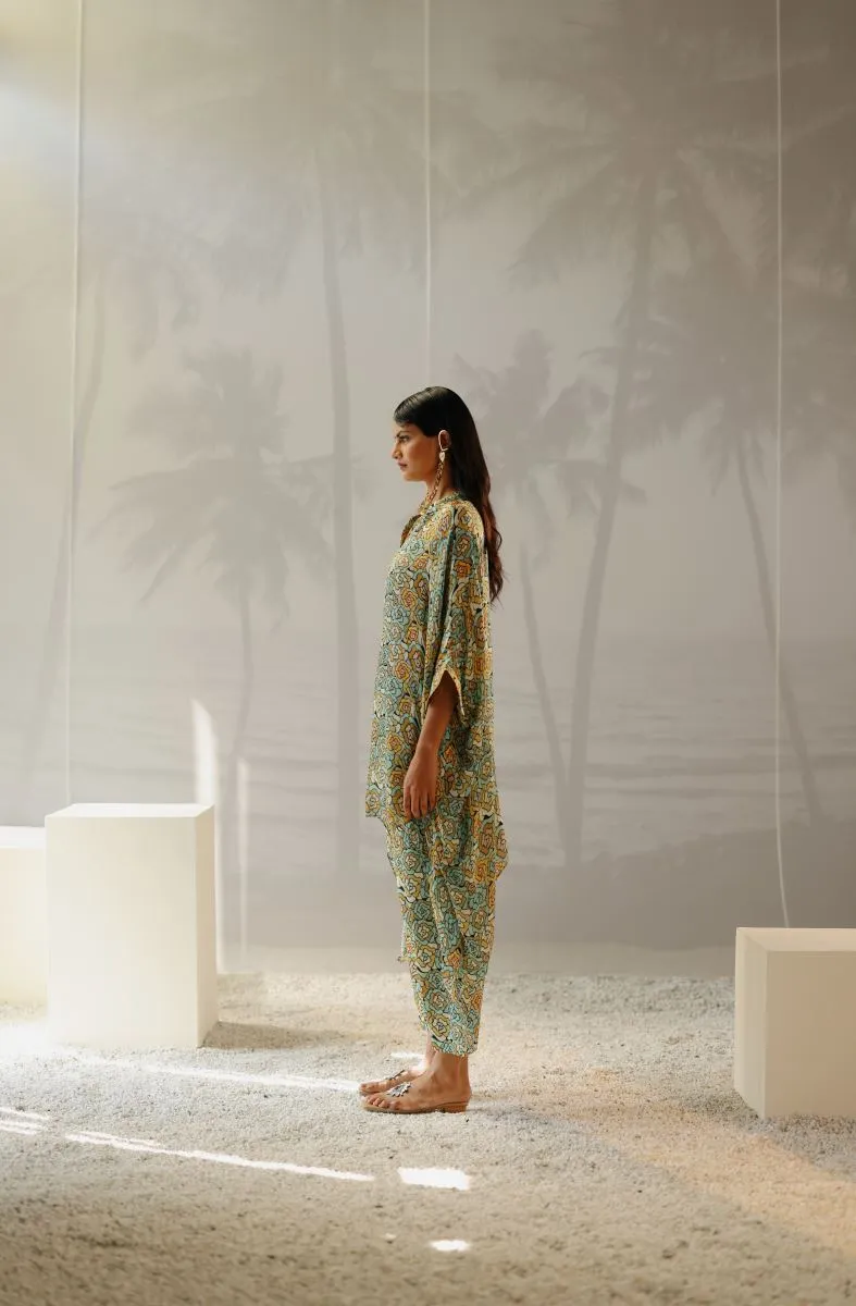 Short kaftan mist set