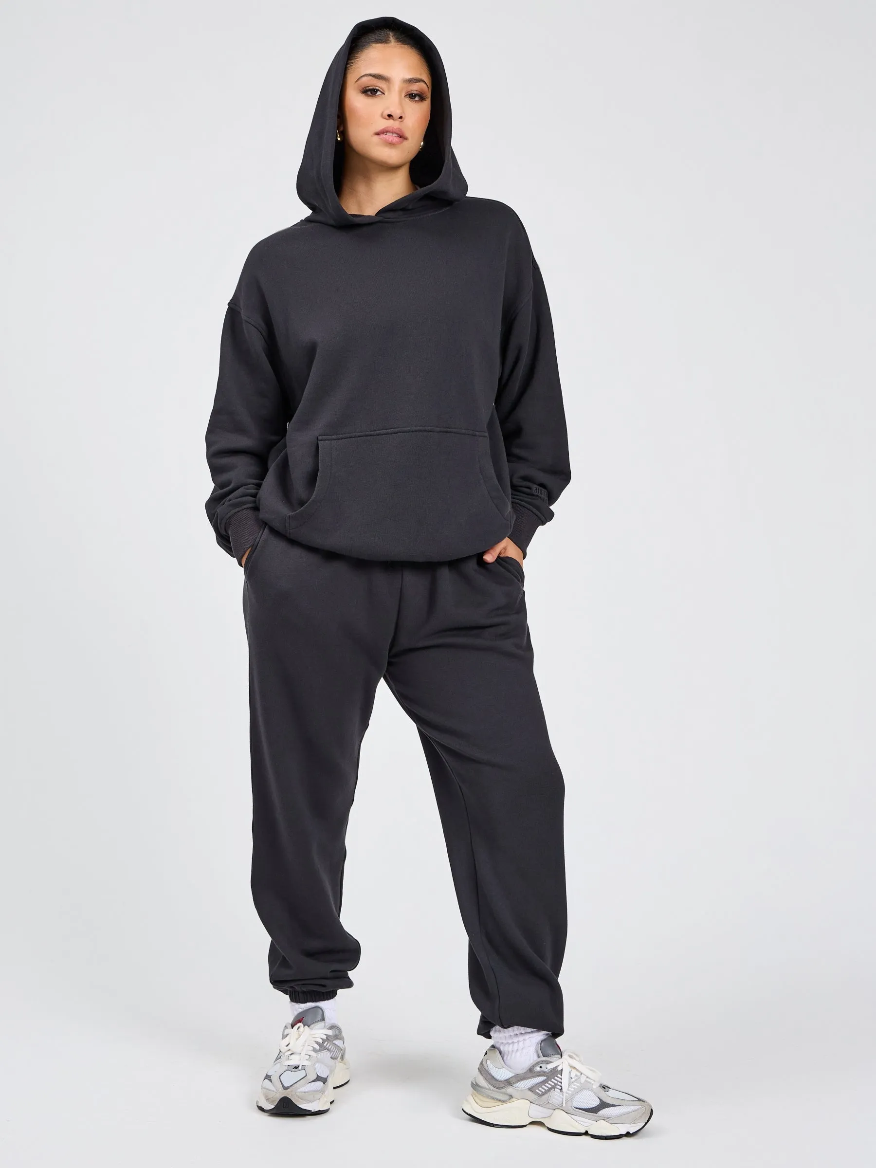 Threads Jogger Sweatpant - Onyx Black