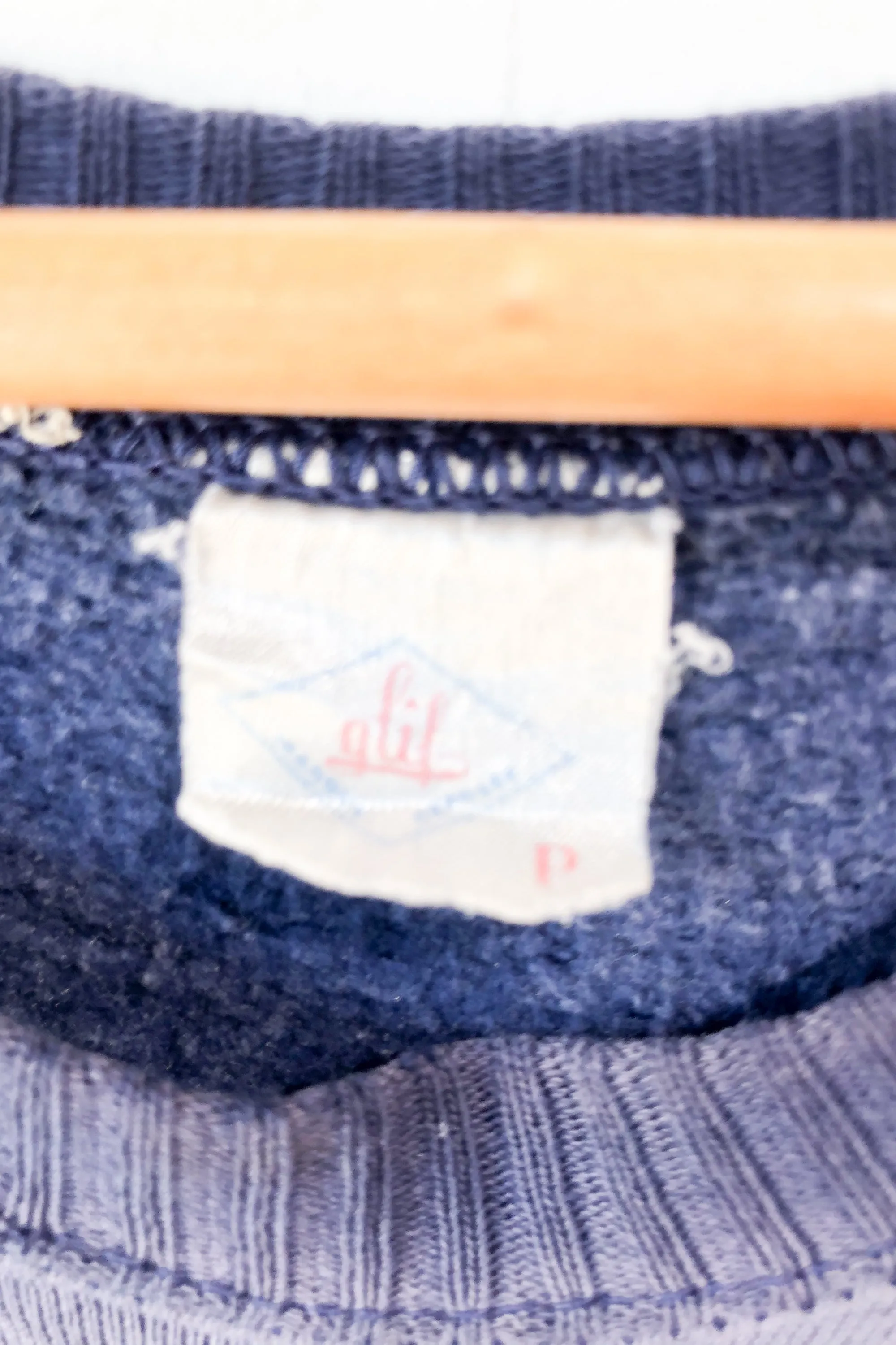 Vintage E.S.M.E. Paris 1905 Blue Sweatshirt