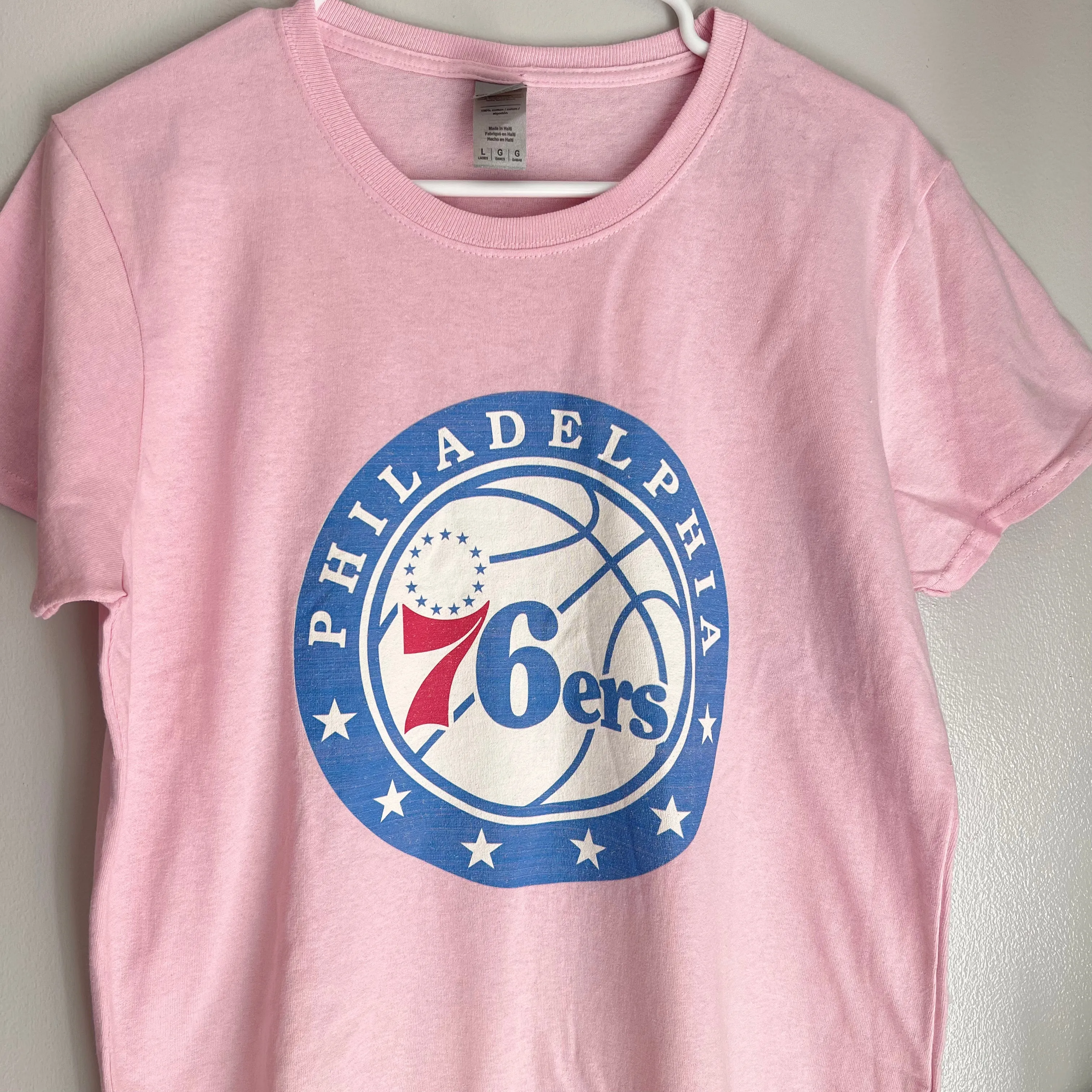 Vintage Philadephia 76ers Logo Tee T-Shirt