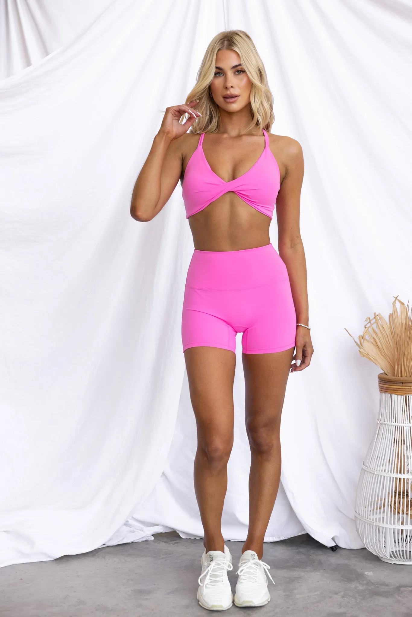 Vital Twist Sports Bra - Pink