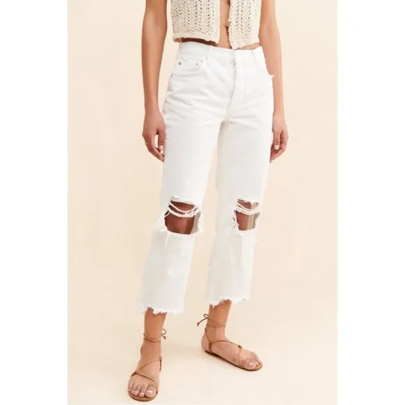 We The Free Maggie Mid Rise Straight Jean  in Optic White Denim Distressed 30