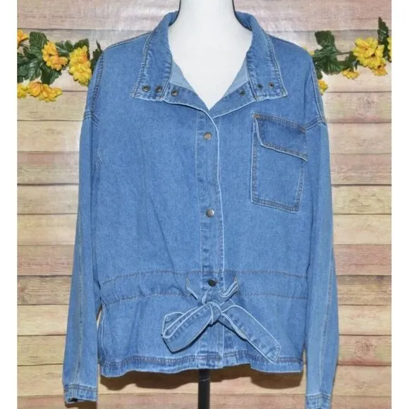 Wishlist Oversized Blue Denim Snap Button Front Jean Jacket Size S/M Belted