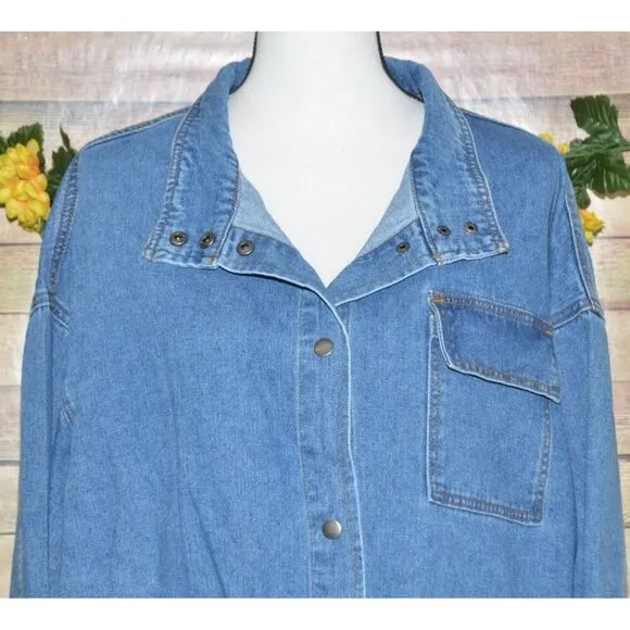 Wishlist Oversized Blue Denim Snap Button Front Jean Jacket Size S/M Belted