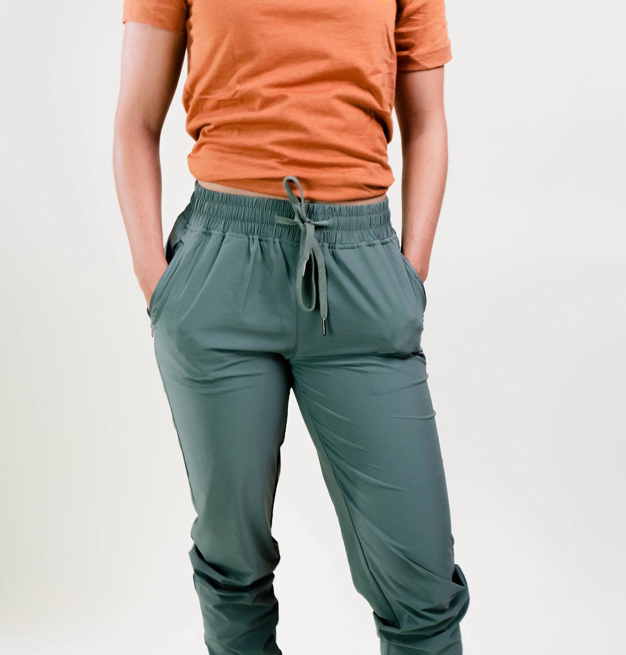 Women's Stretch Tech Jogger (Aloe)
