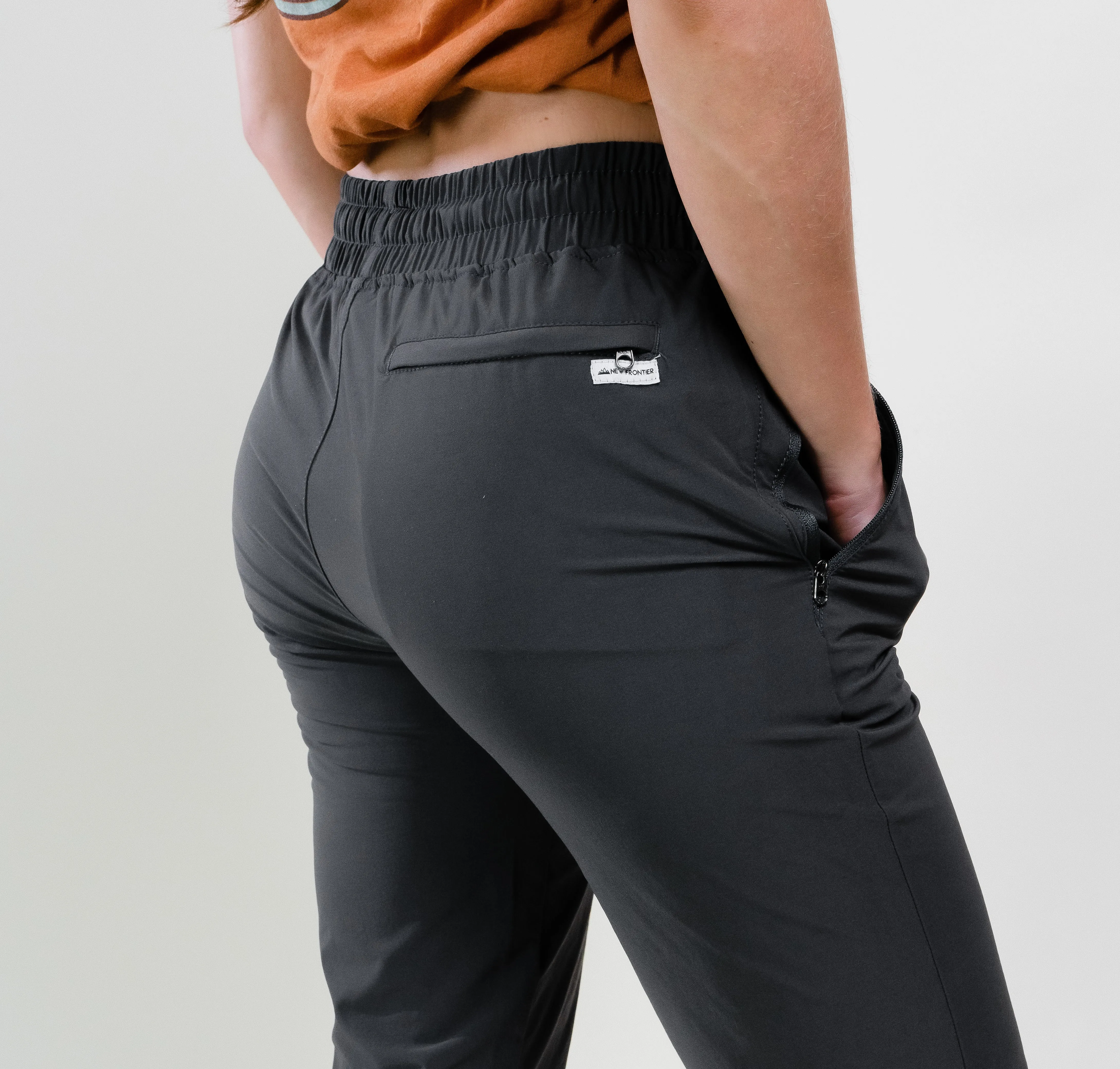 Women's Stretch Tech Jogger (Charcoal)