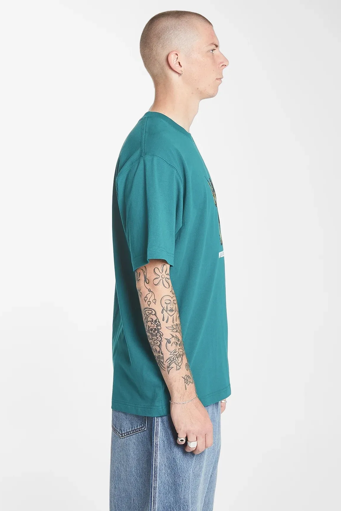 WORSHIP SUPPLIES CHEEKY CHERUB 2.0 TEE - EVERGLADE